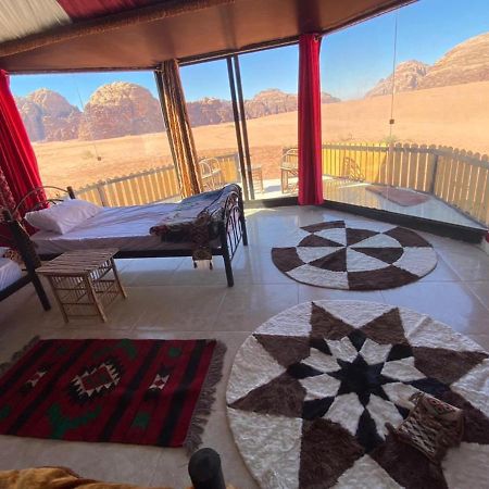 Hotel Bedouin Holidays Camp And Jeep Tours Wadi Rum Esterno foto