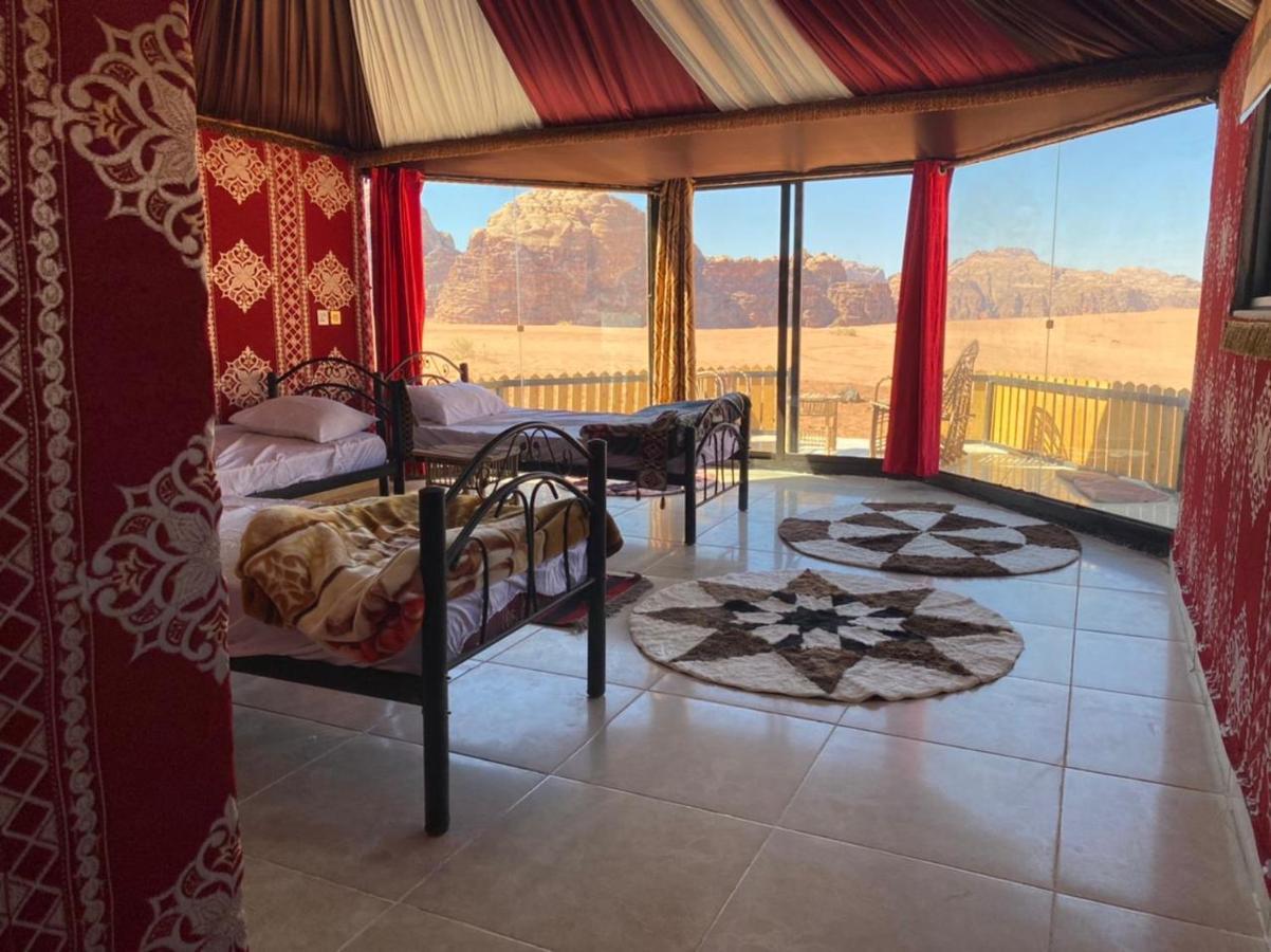 Hotel Bedouin Holidays Camp And Jeep Tours Wadi Rum Esterno foto