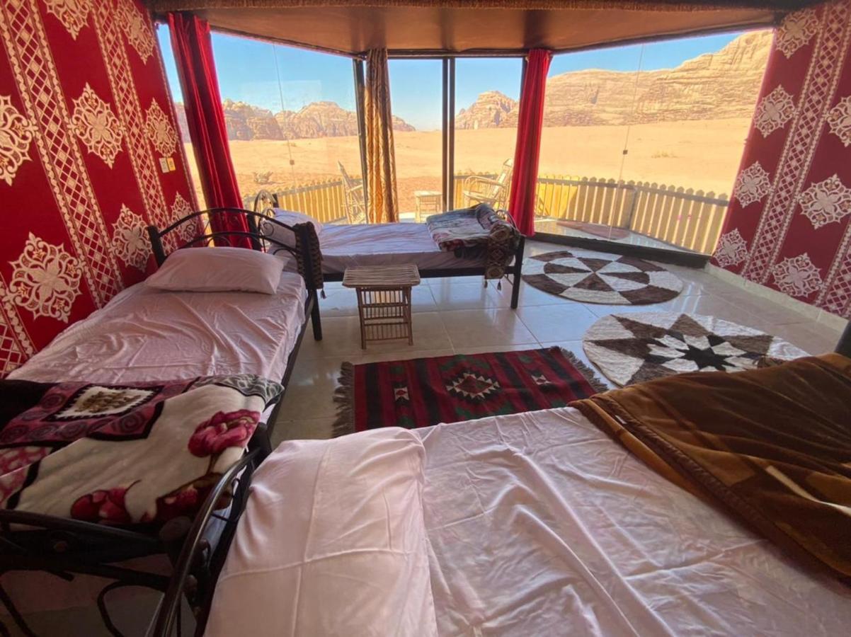 Hotel Bedouin Holidays Camp And Jeep Tours Wadi Rum Esterno foto