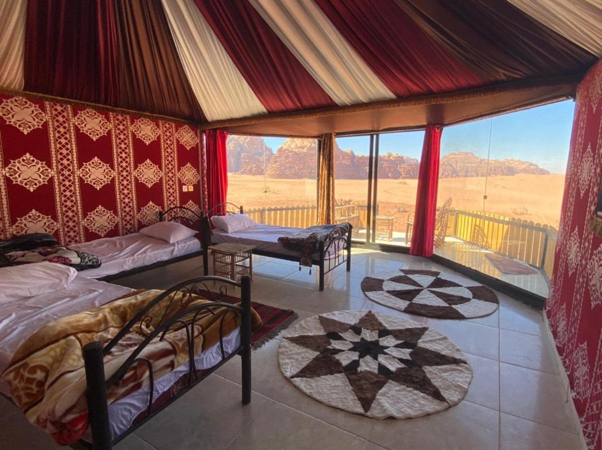 Hotel Bedouin Holidays Camp And Jeep Tours Wadi Rum Esterno foto