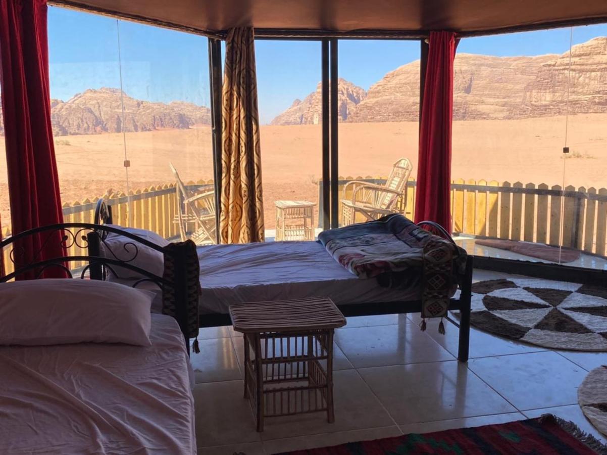 Hotel Bedouin Holidays Camp And Jeep Tours Wadi Rum Esterno foto