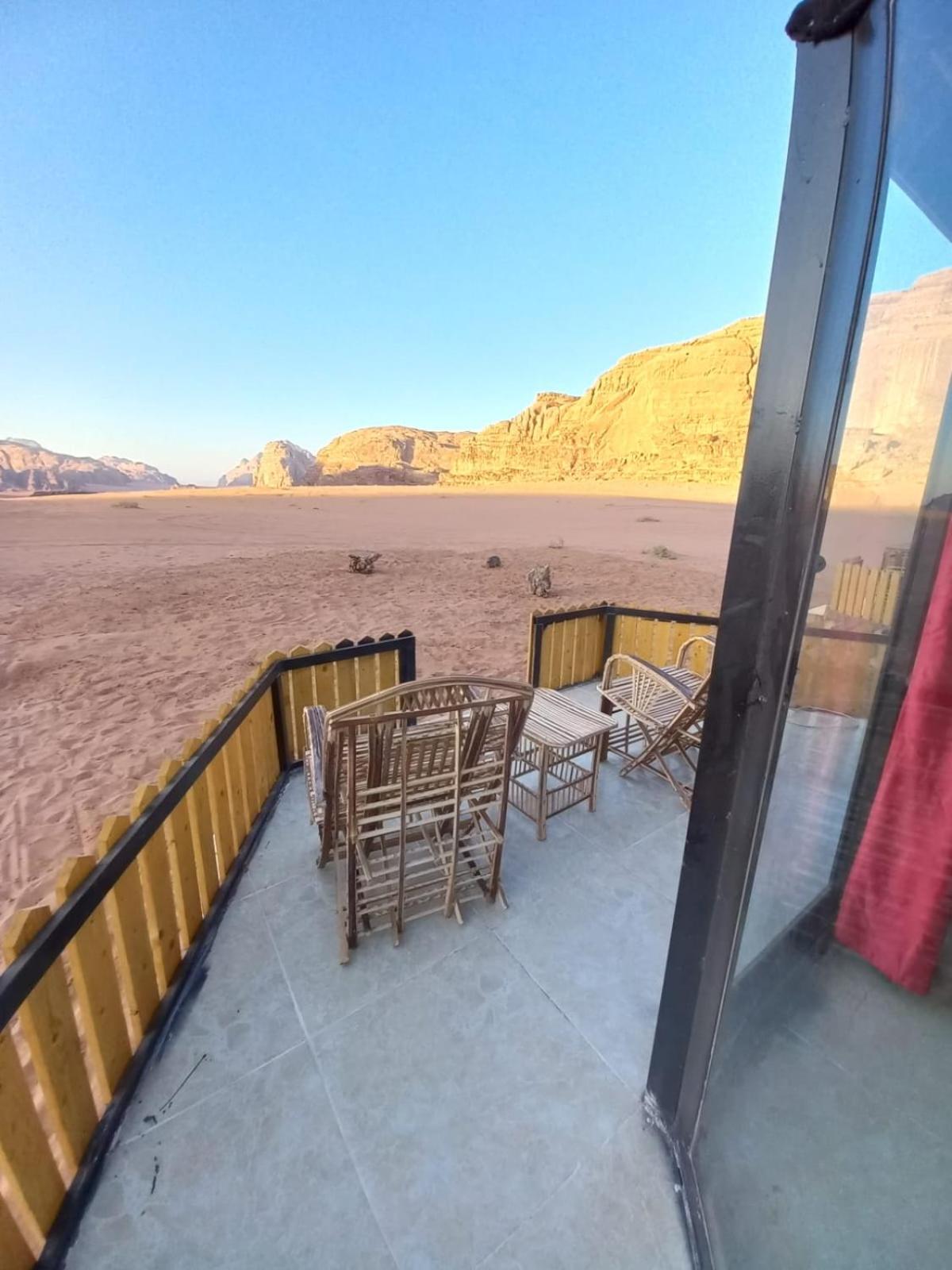 Hotel Bedouin Holidays Camp And Jeep Tours Wadi Rum Esterno foto