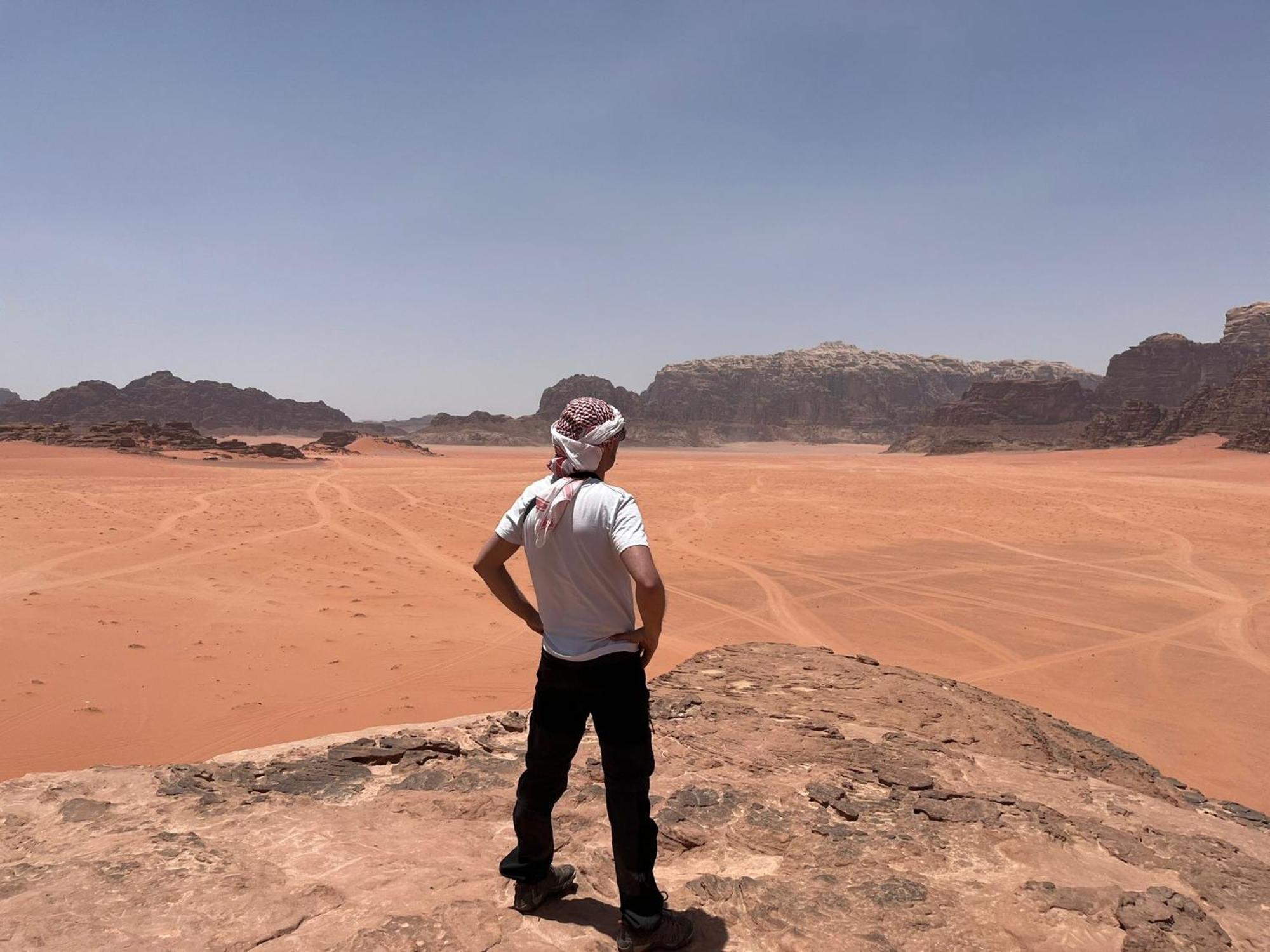 Hotel Bedouin Holidays Camp And Jeep Tours Wadi Rum Esterno foto